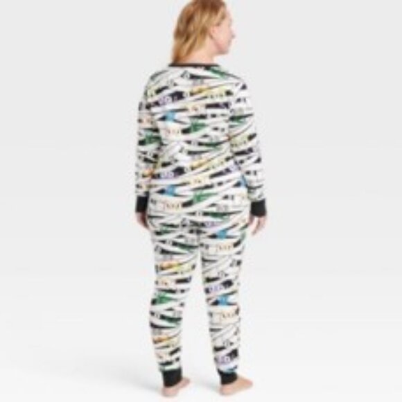 Hyde and Eek! Boutique Women's Cute Mummy Glow-in-the-Dark Pajamas Sz Small NWT - Picture 3 of 6